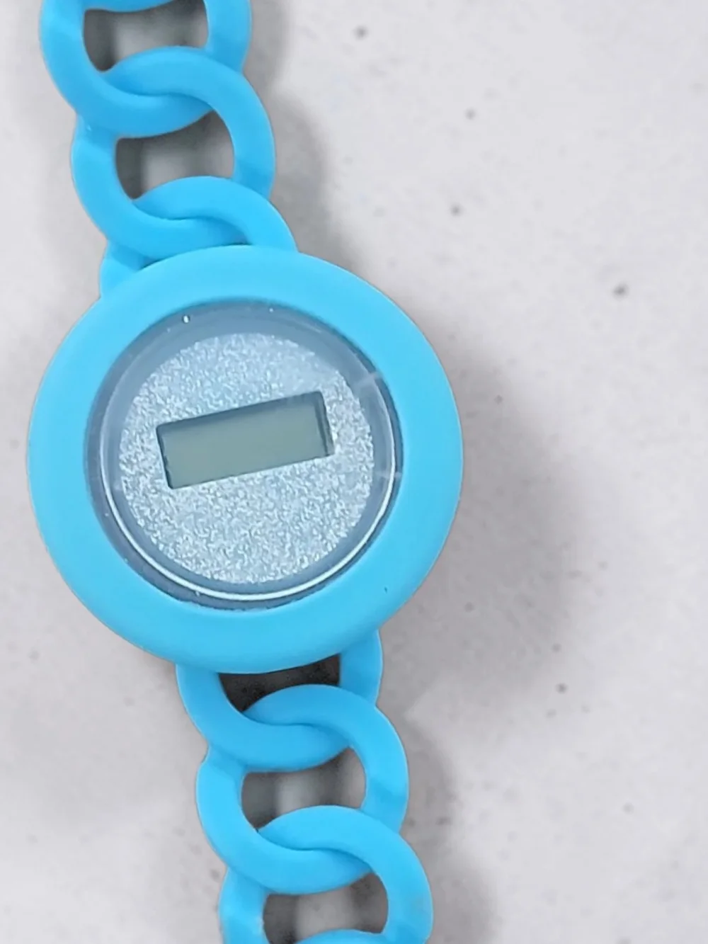 NEW Avon Blue Silicone Chain-Link Digital Watch for Kids